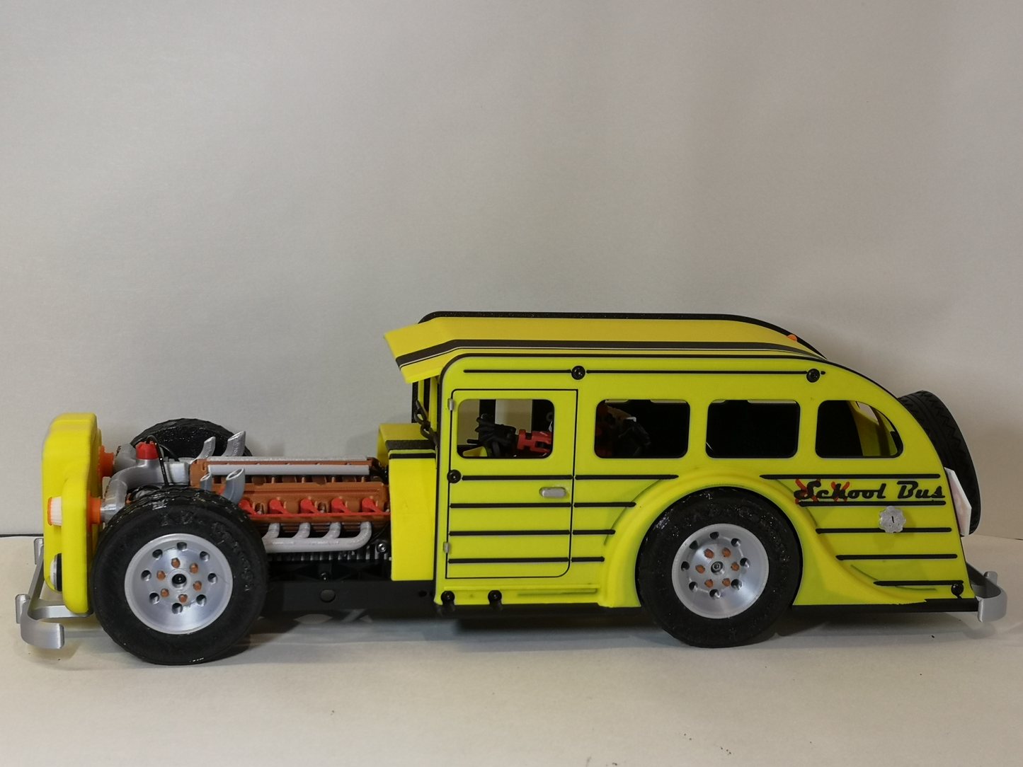School Bus - Hot Rod - V12 Engine