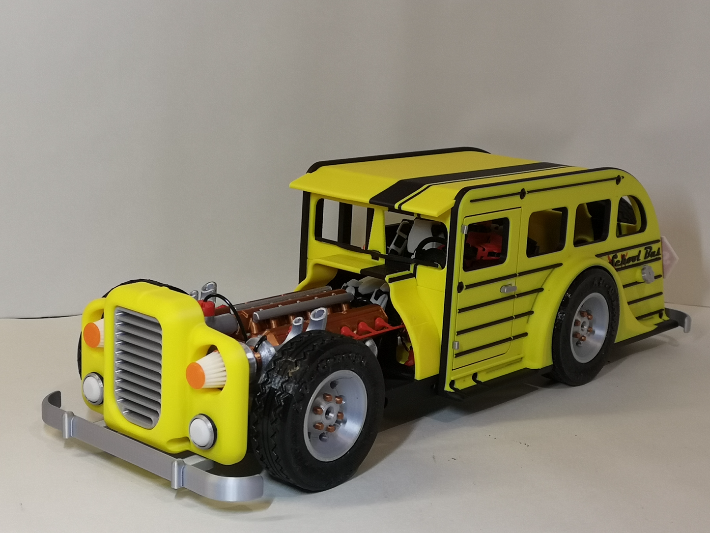 School Bus - Hot Rod - V12 Engine