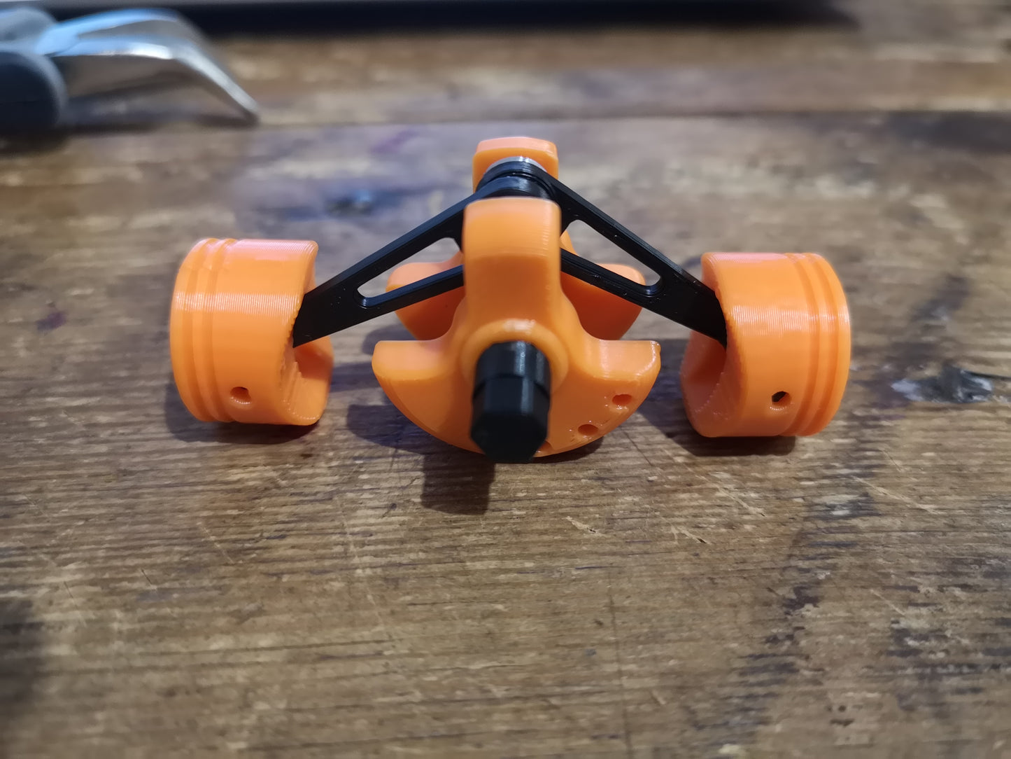 Wind-up Car + 2-Cylinder Engine Kit